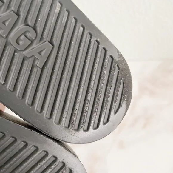 BALENCIAGA || Women’s Pool Slides In Black/Fluo Green - Picture 13 of 14